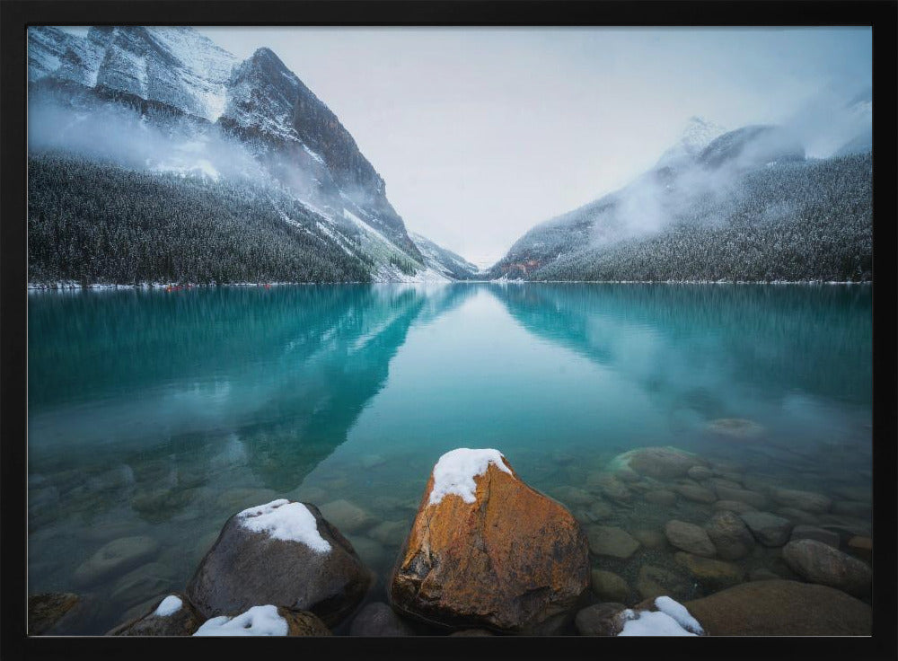 Nebliger Lake Louise | Poster