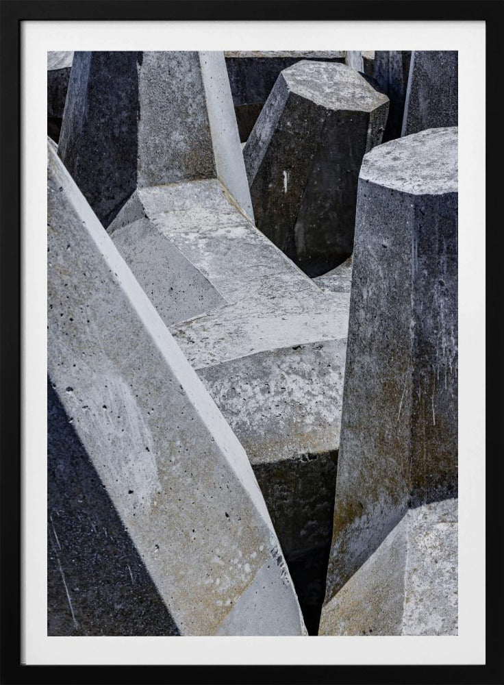 Betonformen-Labyrinth | Poster