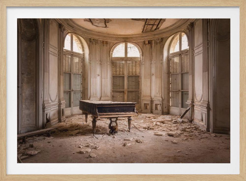 Klavier im Verfall | Poster