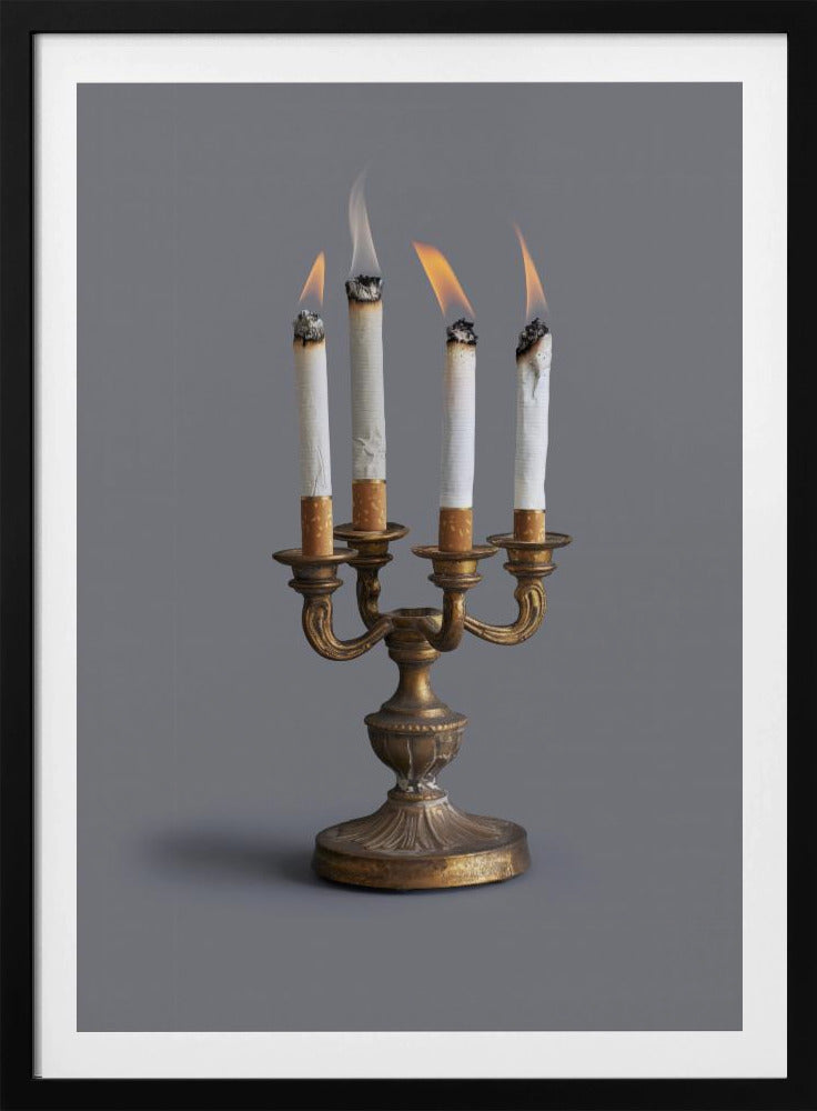 Rauchender Kerzenständer | Poster