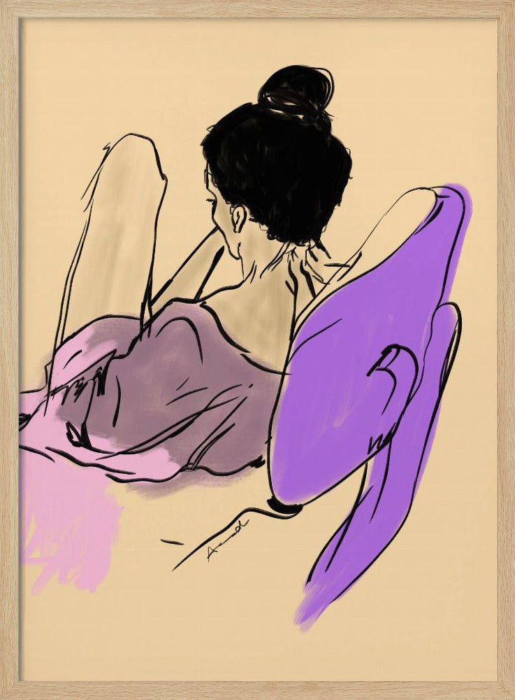 Liegende Frau in fließenden Lila- und Rosatönen | Poster