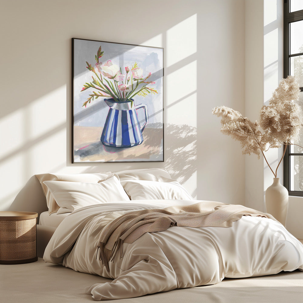 Frische Blumen in einer gestreiften Vase I | Poster