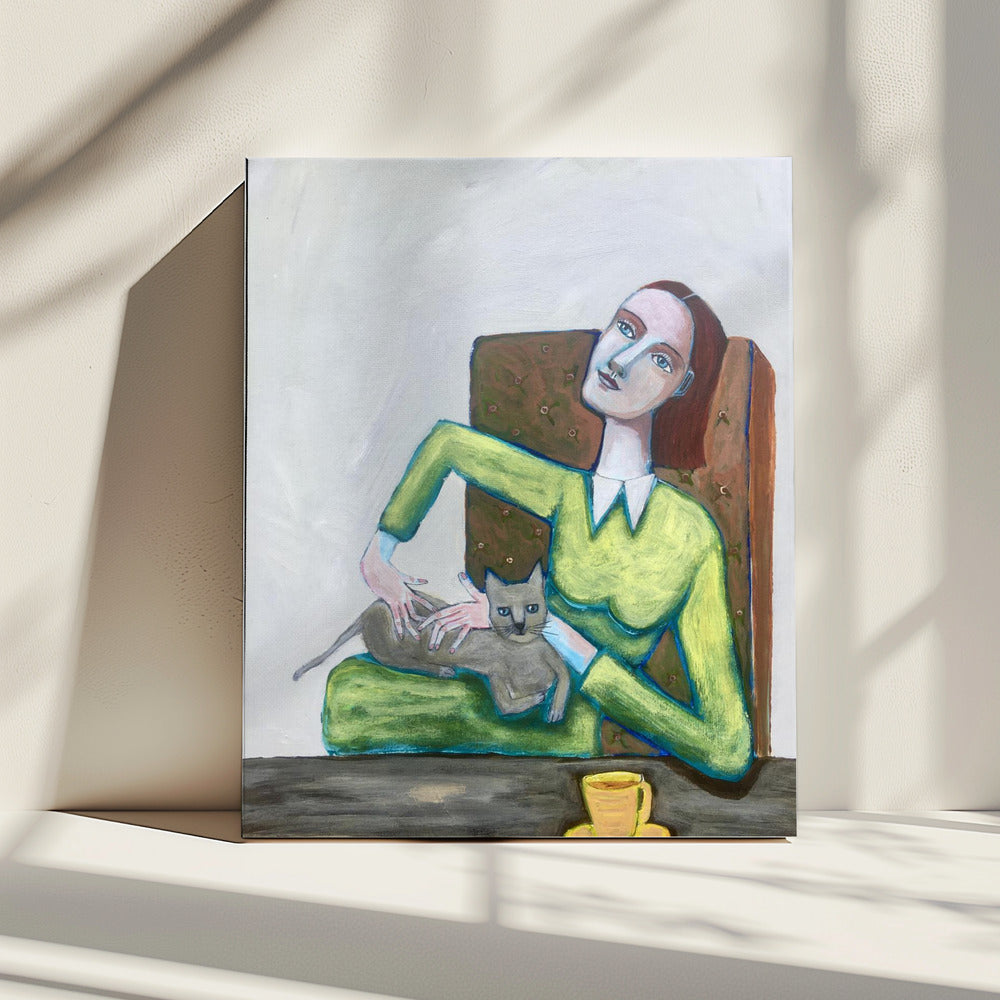 Dame kitzelt graue Katze im Stuhl | Leinwand