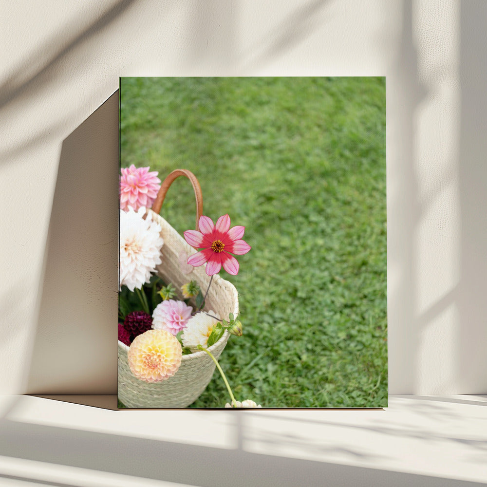 Bunte Blumen in einem Korb | Leinwand