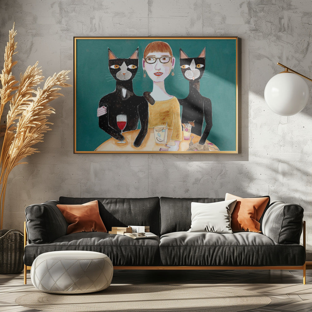 Dame mit ihren zwei schwarzen Katzen beim Trinken | Leinwand