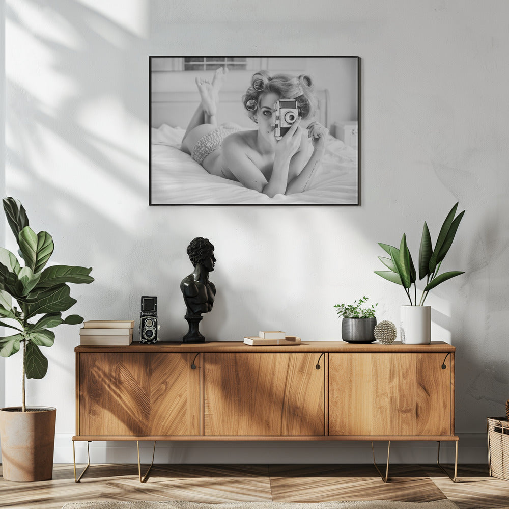 A chick, a click, and a curl | Poster