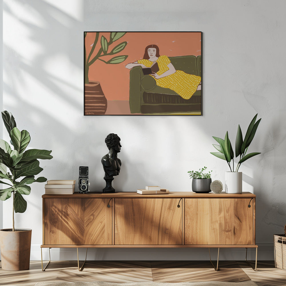 Lesende Frau im gelben Kleid | Poster