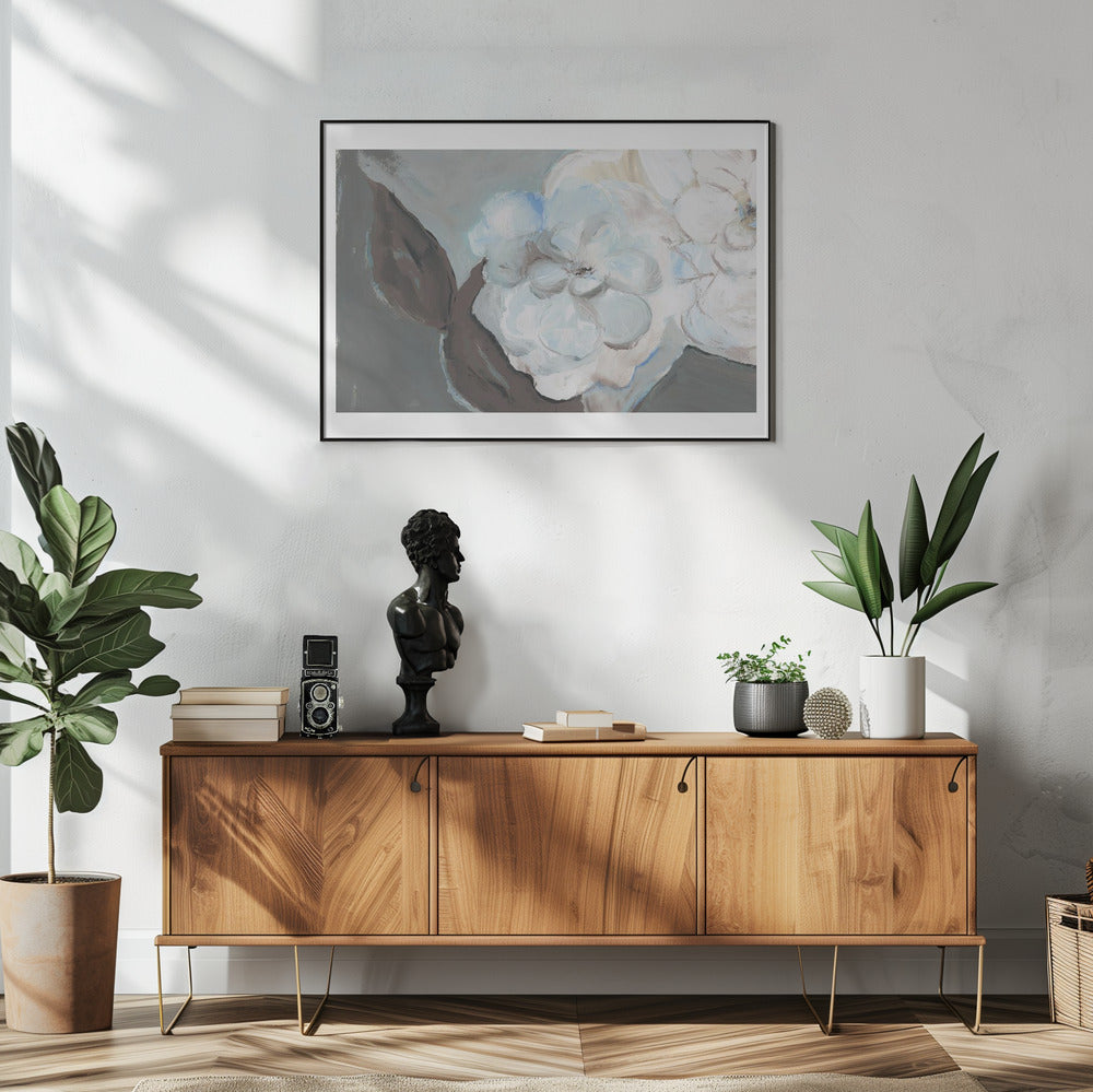 Weiße Blütenblätter und Schatten | Poster