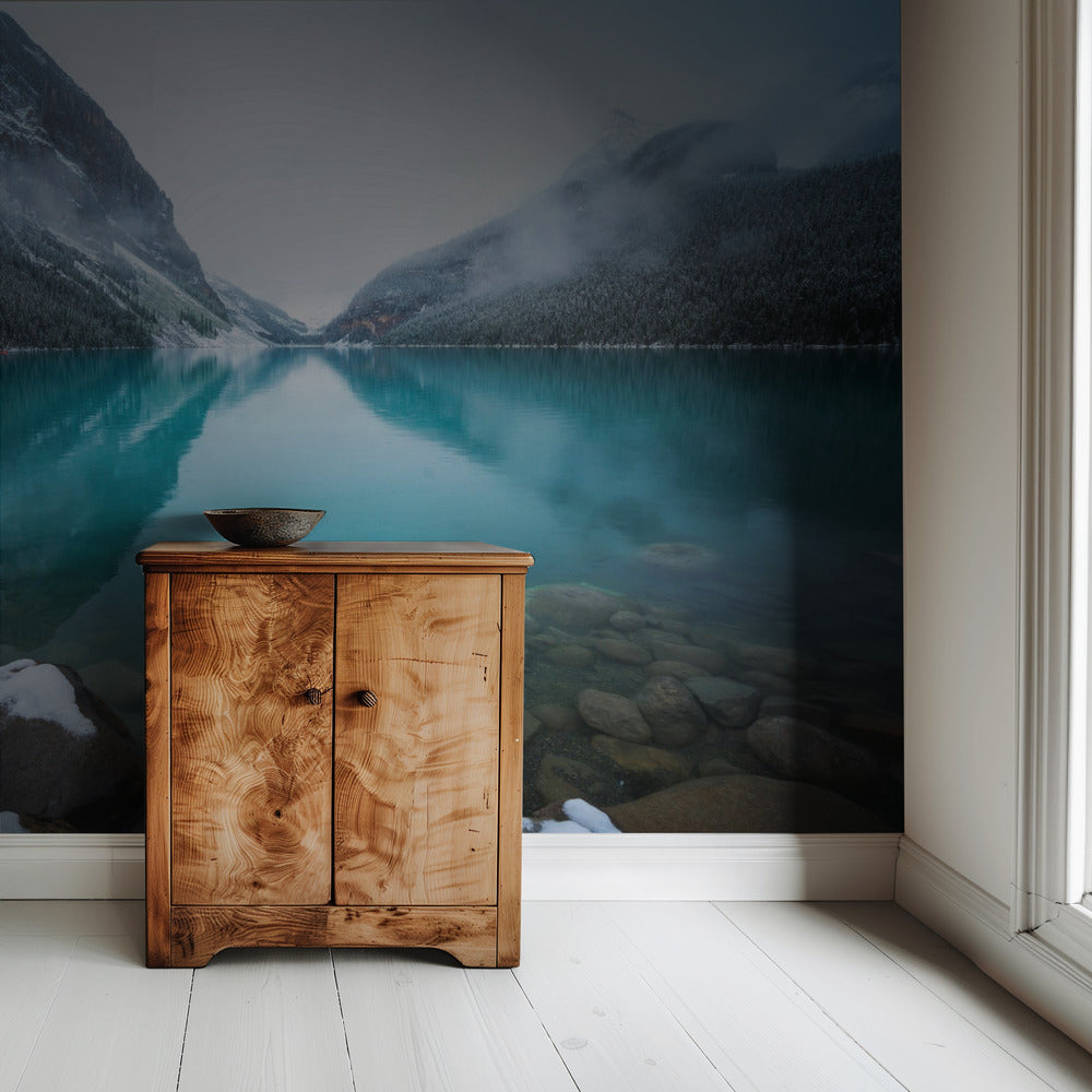Nebliger Lake Louise | Hintergrundbild
