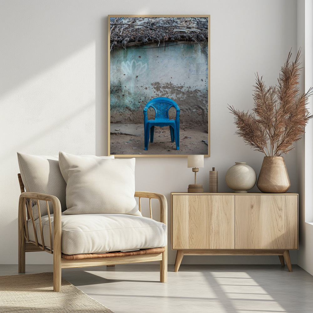 Einsamer blauer Stuhl | Poster
