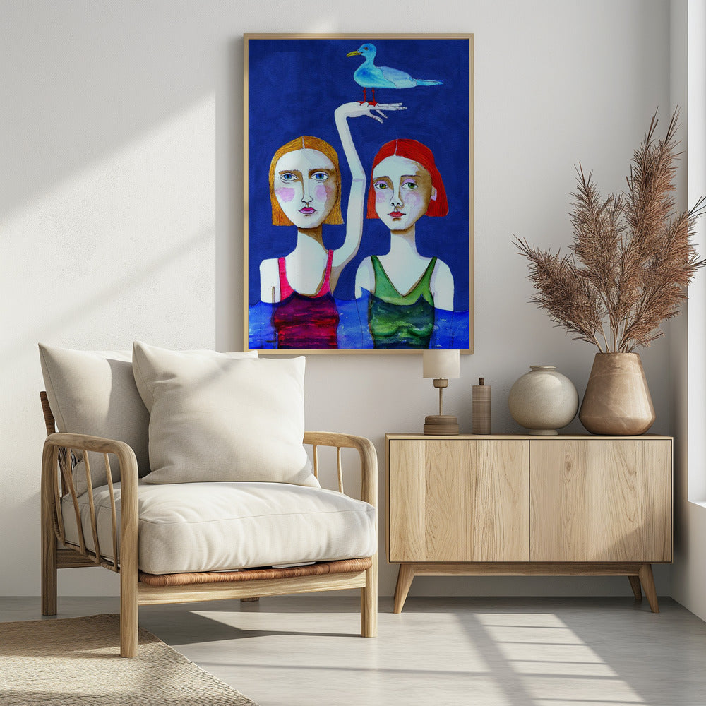 Schwimmende Damen mit blauem Vogel | Poster