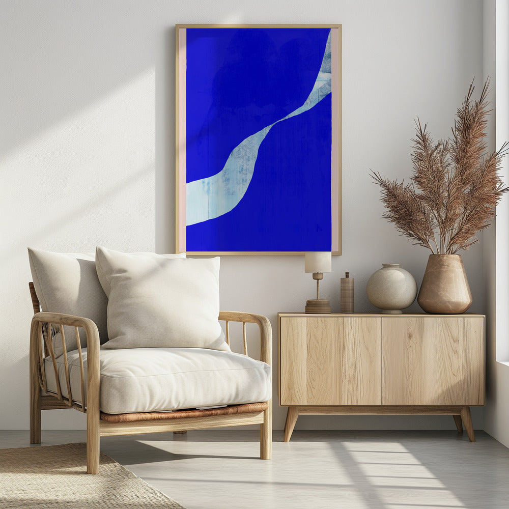 Blauer Hintergrund mit dynamischer weißer Kurve | Poster