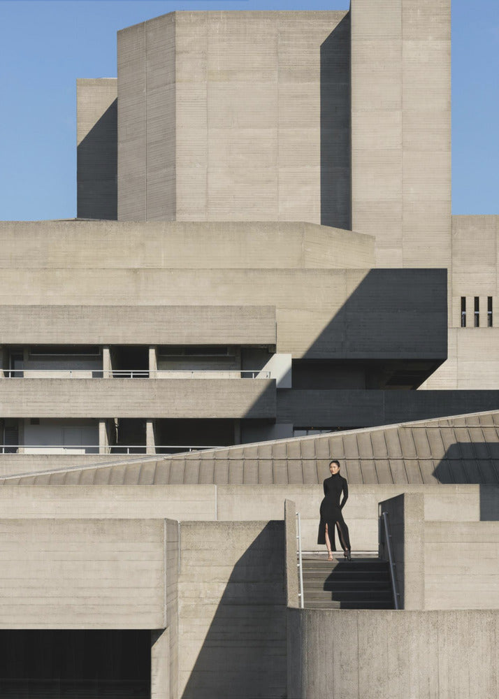 Stehendes hohes Gebäude | Leinwand