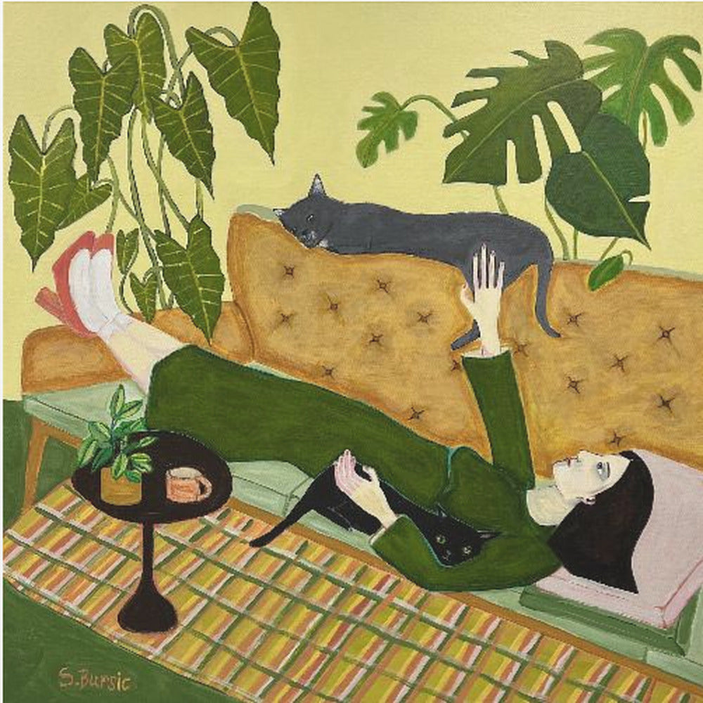 Katzenlady auf der Couch bei einem Date | Leinwand