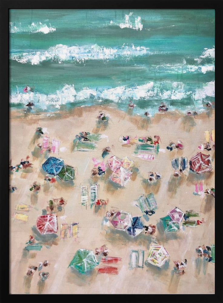 Bunte Sonnenschirme und Sonnenanbeter an einem Sandstrand | Poster