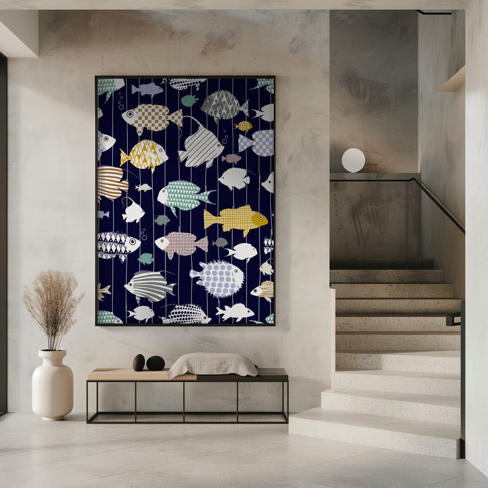 Frischer Fisch auf dunkelmarineblauem Muster | Poster