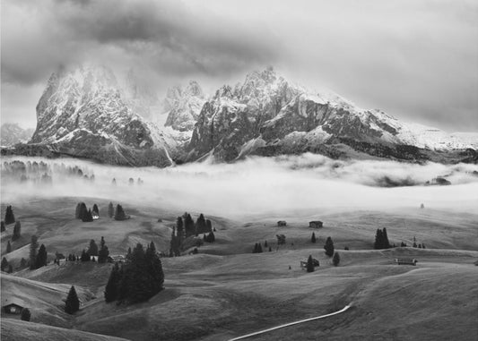 Neblige Dolomiten | Tapete