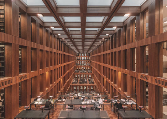 Bibliothek in Berlin. | Leinwand