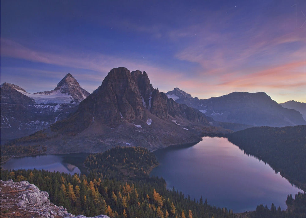 Dämmerung am Mount Assiniboine | Hintergrundbild