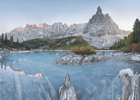 Blauer Bergsee | Hintergrundbild