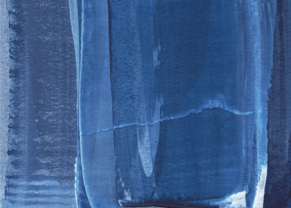 Blaue Textur mit fließenden vertikalen Linien | Poster