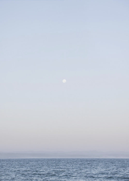 Mondbeschienener Horizont | Poster