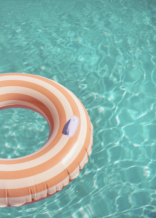 Peach Fuzz Schwimmbadspaß | Poster